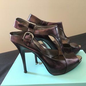 Marciano purple metallic- lightly worn 5" heels